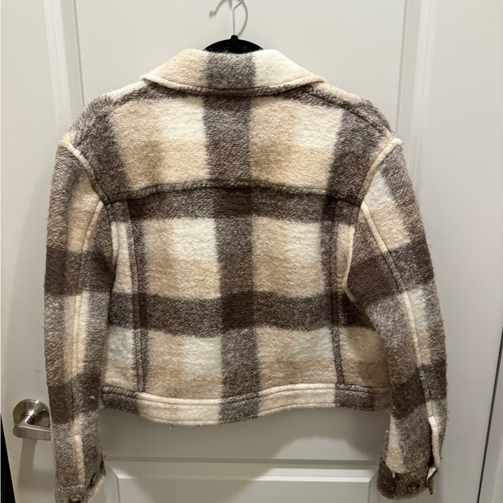 Aritzia Teddy Jacket in Cream and Brown Plaid - Picture 6 of 6